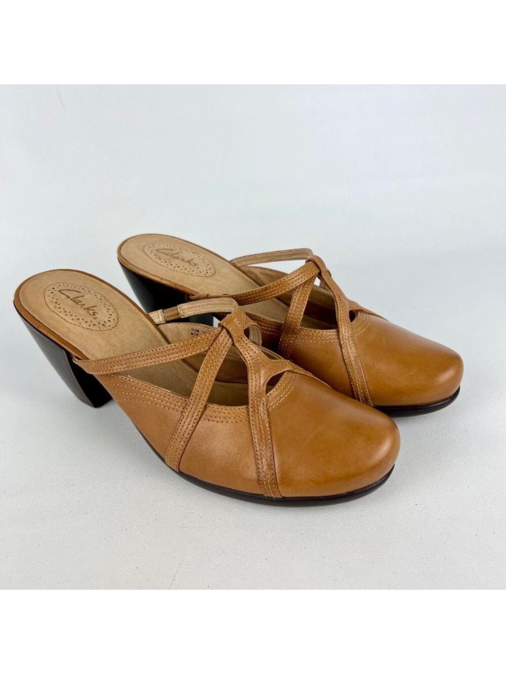 Clarks Womens Cognac Brown Leather Heeled Mules Slides Strappy Shoes size 10